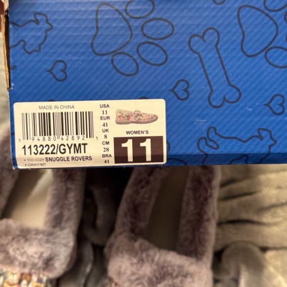 Skechers (BOBS for Paws/Too Cozy) Size: 11 Slipper Shoes (NIB) - Picture 6 of 7